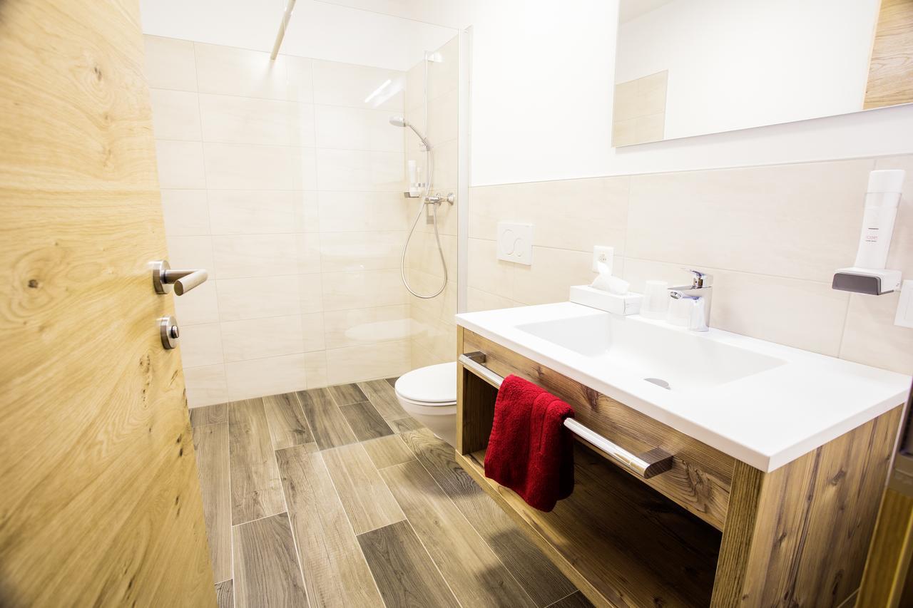 Hotel Piz Ot Samnaun Zewnętrze zdjęcie