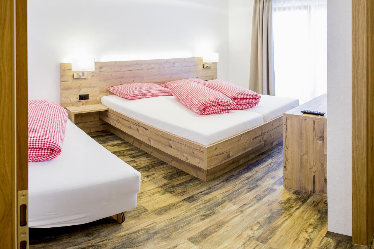 Hotel Piz Ot Samnaun Zewnętrze zdjęcie